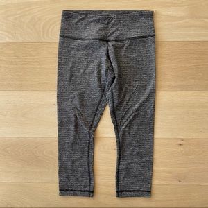 Lululemon leggings size 6